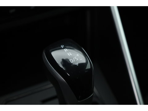 Volkswagen Polo 1.0 TSI Style DSG | Apple CarPlay & Android Auto | Camera | Digi. Cockpit | PDC V+A | Stoelverw.