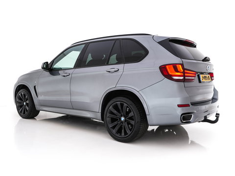BMW X5 xDrive40d *Right-Hand-Drive* M-Sportpack High Executive [ 7-Pers. ] Aut. *LEATHER | XENON | MEMORY-PACK | HEATED-SPORTSEATS | NAVI-FULLMAP | SHIFTPADDLES | PRIVACYGLASS | ECC | TOWBAR | PDC | CRUISE | 20''ALU*