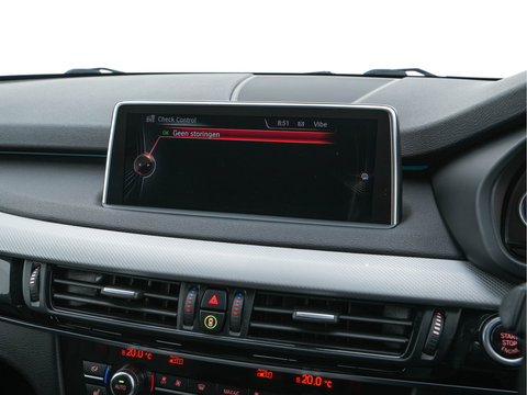 BMW X5 xDrive40d *Right-Hand-Drive* M-Sportpack High Executive [ 7-Pers. ] Aut. *LEATHER | XENON | MEMORY-PACK | HEATED-SPORTSEATS | NAVI-FULLMAP | SHIFTPADDLES | PRIVACYGLASS | ECC | TOWBAR | PDC | CRUISE | 20''ALU*