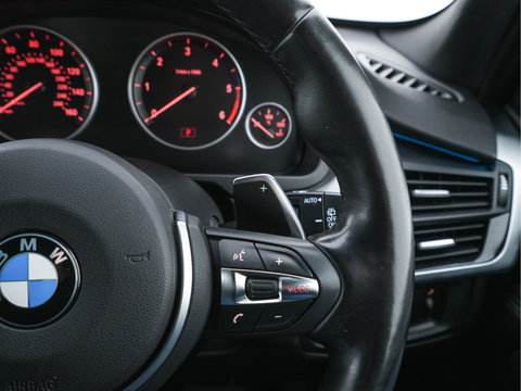 BMW X5 xDrive40d *Right-Hand-Drive* M-Sportpack High Executive [ 7-Pers. ] Aut. *LEATHER | XENON | MEMORY-PACK | HEATED-SPORTSEATS | NAVI-FULLMAP | SHIFTPADDLES | PRIVACYGLASS | ECC | TOWBAR | PDC | CRUISE | 20''ALU*