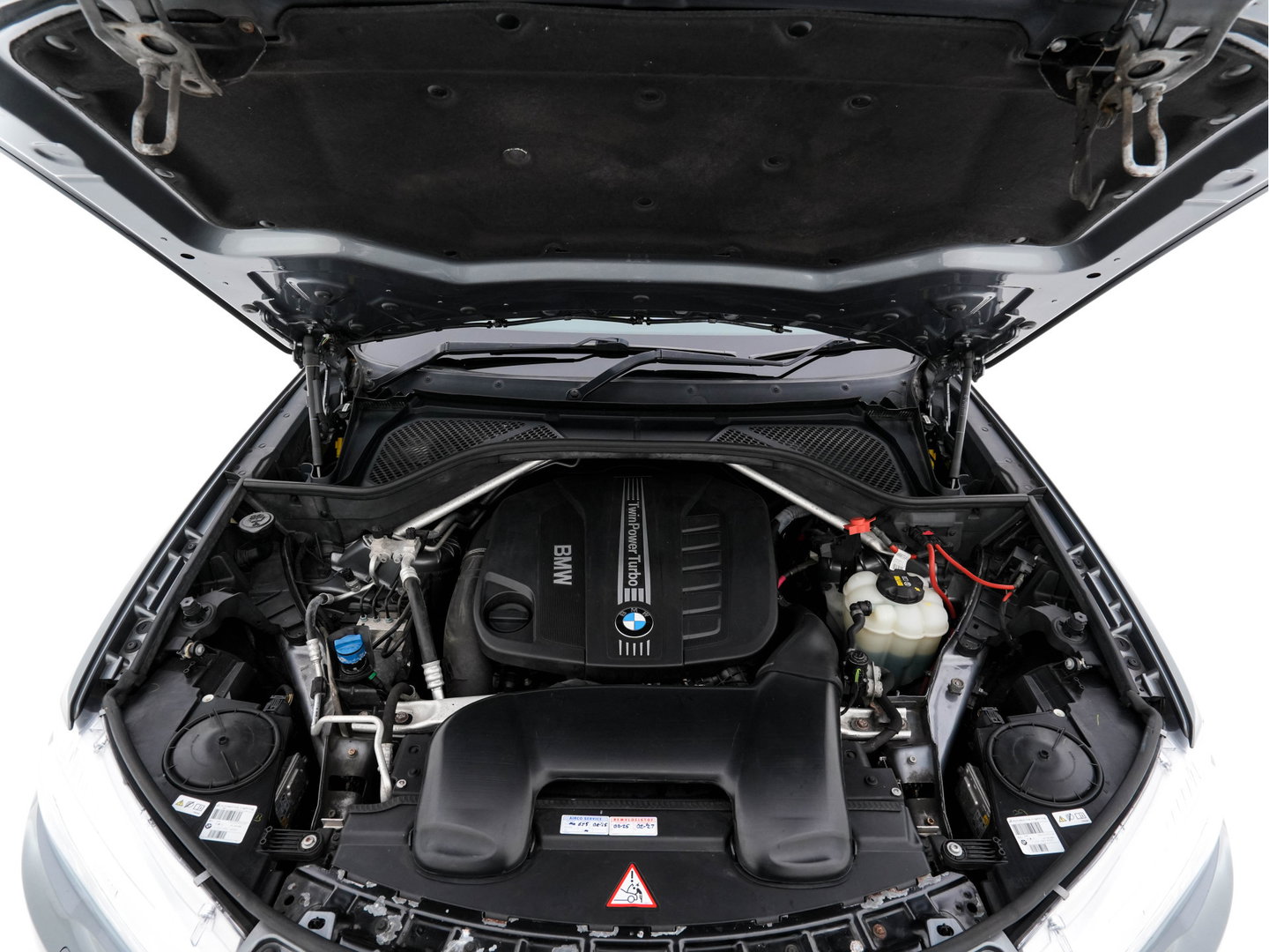 BMW X5 xDrive40d *Right-Hand-Drive* M-Sportpack High Executive [ 7-Pers. ] Aut. *LEATHER | XENON | MEMORY-PACK | HEATED-SPORTSEATS | NAVI-FULLMAP | SHIFTPADDLES | PRIVACYGLASS | ECC | TOWBAR | PDC | CRUISE | 20''ALU*