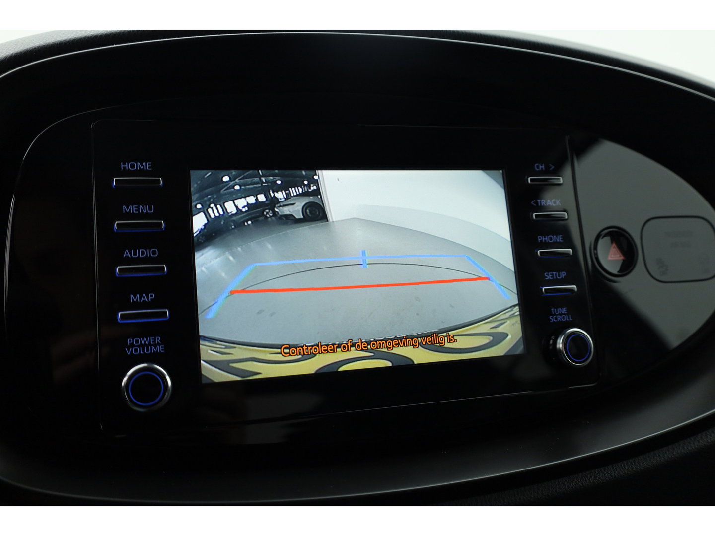 Toyota Aygo X 1.0 VVT-i MT first | Adapt. Cruise | Apple CarPlay & Android Auto | Camera | DAB | All Season