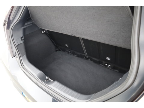 Toyota Aygo X 1.0 VVT-i MT first | Adapt. Cruise | Apple CarPlay & Android Auto | Camera | DAB | All Season