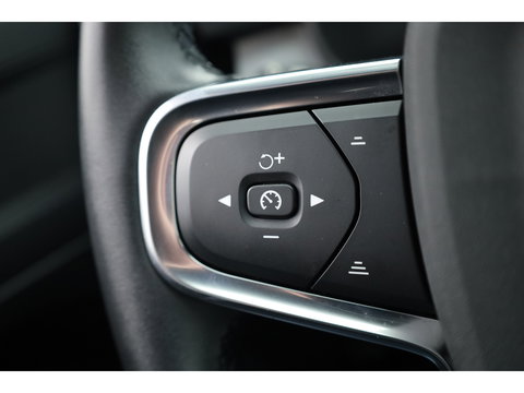 Volvo XC40 1.5 T4 Recharge Inscription Expression | Pilot Assist | Apple CarPlay & Android Auto | Trekhaak | All Season | Stoel-Stuurverw.