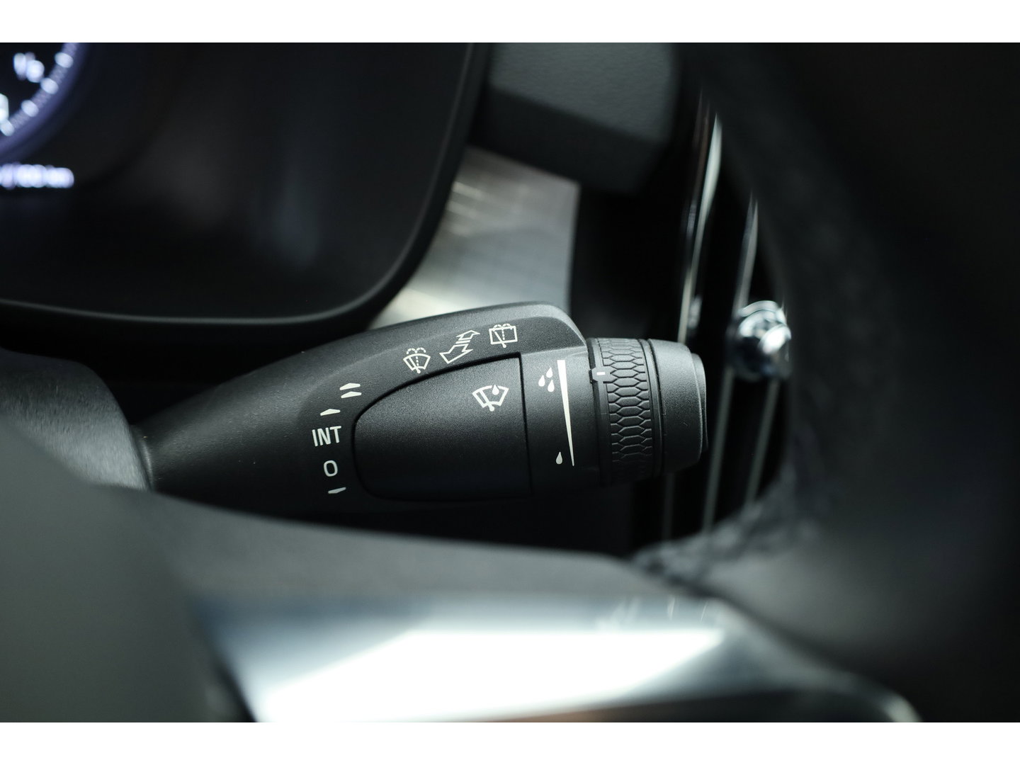 Volvo XC40 1.5 T4 Recharge Inscription Expression | Pilot Assist | Apple CarPlay & Android Auto | Trekhaak | All Season | Stoel-Stuurverw.