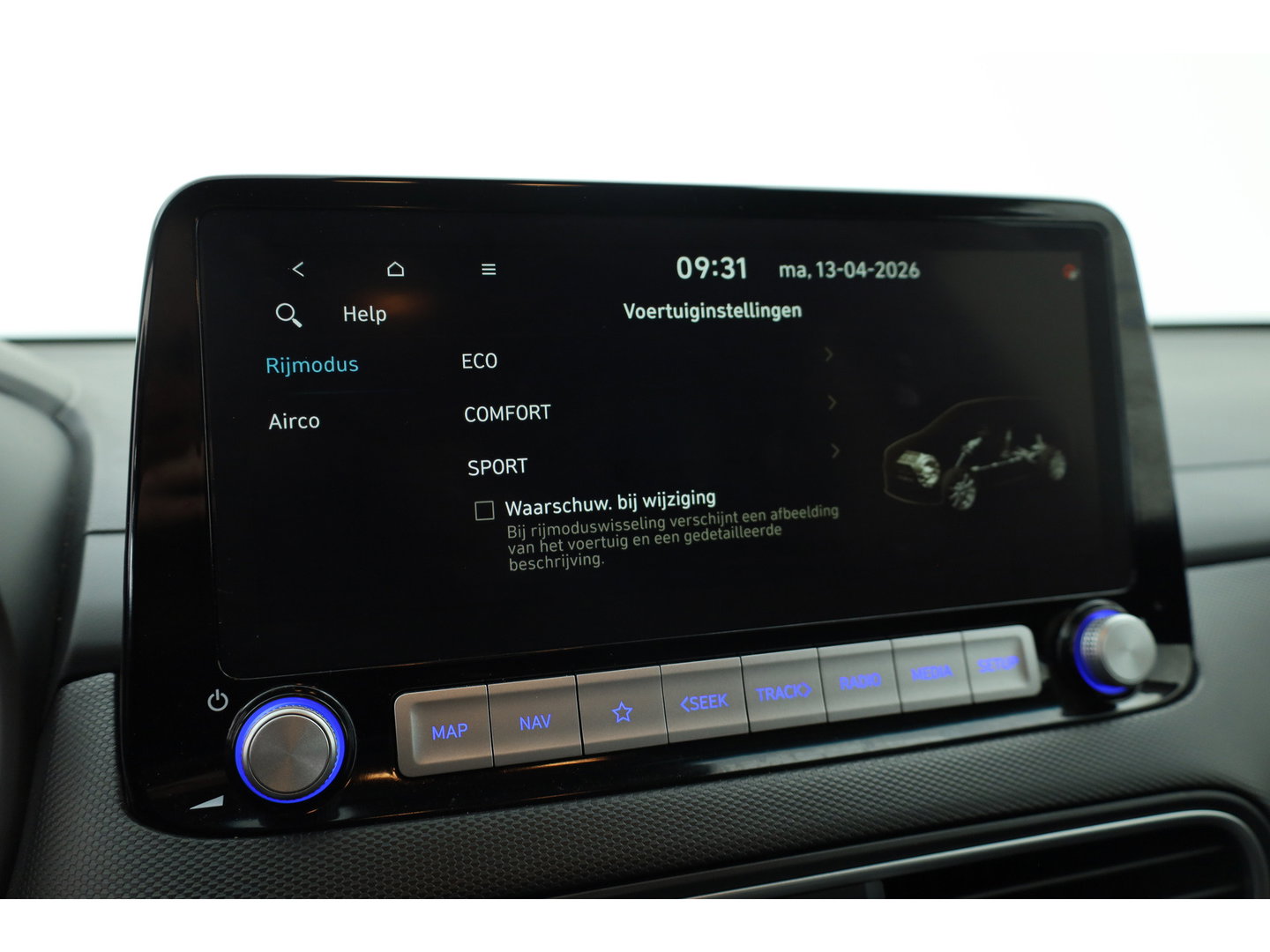 Hyundai KONA EV Premium 64 kWh | SOH 96,3% | Stoelverw./vent. | Afn. Trekhaak | Krell Audio | Camera | HUD | Adapt. Cruise