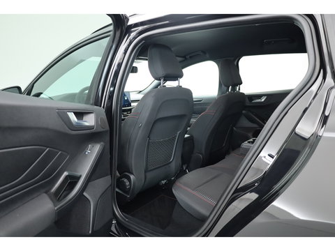 Ford FOCUS Wagon 1.0 EcoBoost Hybrid ST Line X | Dig. Cockpit | Winter Pack | Trekhaak | Adapt. Cruise | Camera | B&O | CarPlay | Keyless