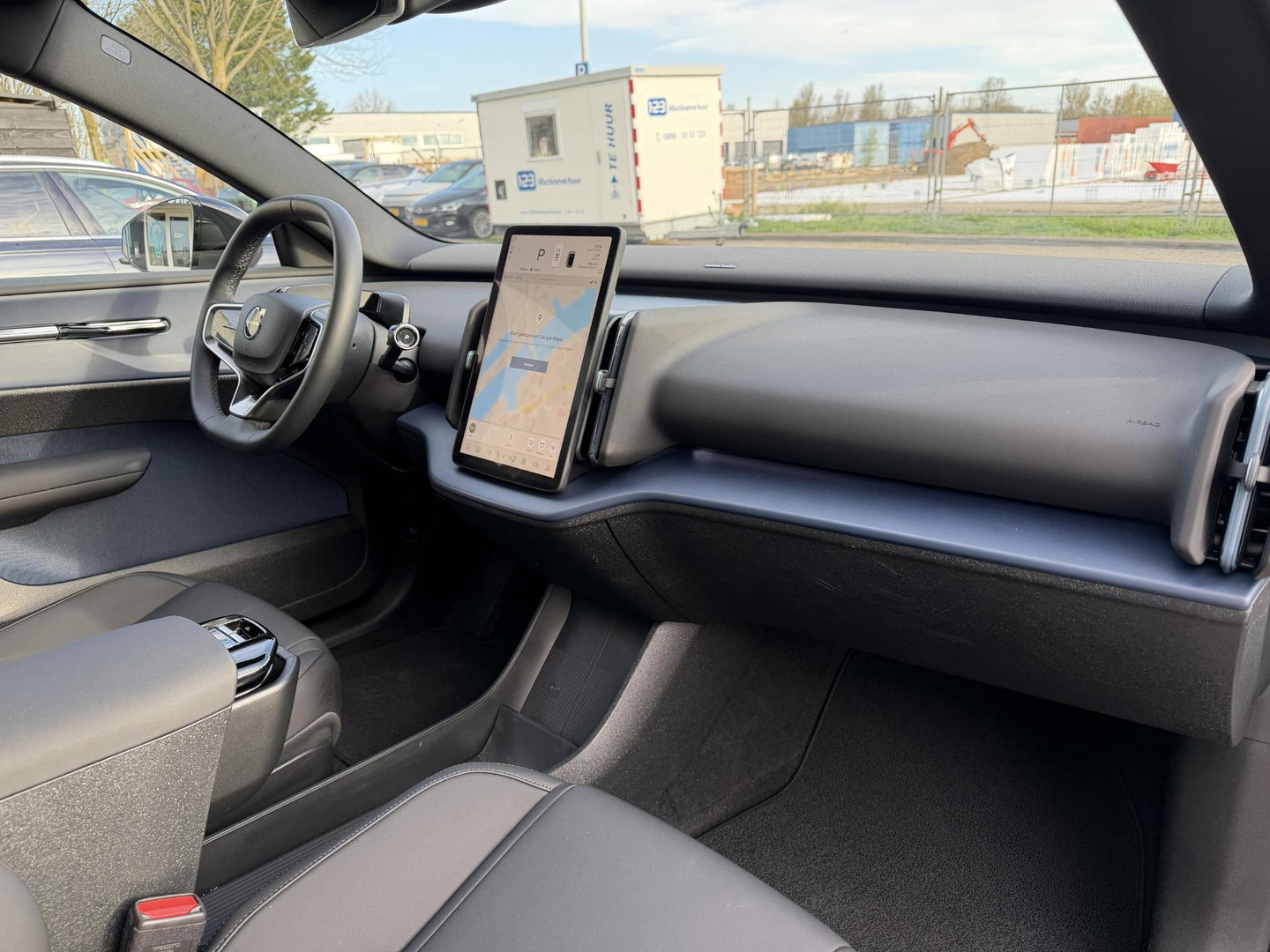 Volvo EX30 Twin Motor Performance Ultra 69 kWh trekhaak