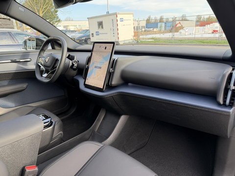 Volvo EX30 Twin Motor Performance Ultra 69 kWh trekhaak