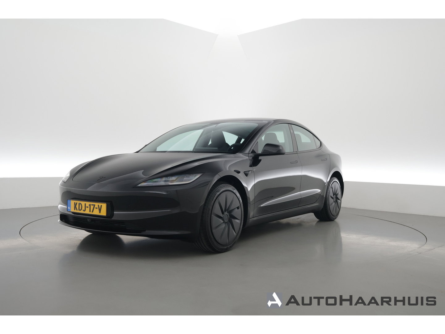 Tesla Model 3 Premium Long Range RWD 78 kWh | Pano | Camera | Stoelverw. | Navi | Elek. Stoelen | CarPlay |