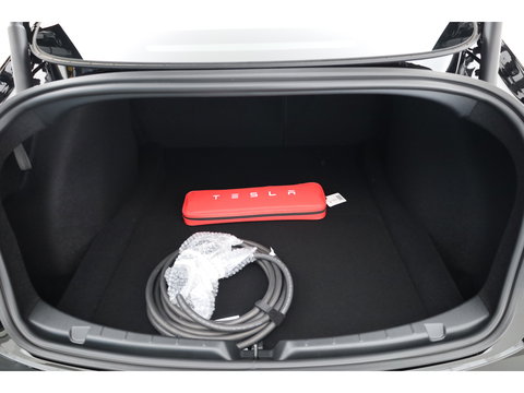 Tesla Model 3 Premium Long Range RWD 78 kWh | Pano | Camera | Stoelverw. | Navi | Elek. Stoelen | CarPlay |