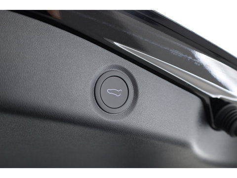 Tesla Model 3 Premium Long Range RWD 78 kWh | Pano | Camera | Stoelverw. | Navi | Elek. Stoelen | CarPlay |