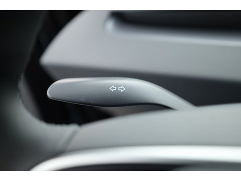 Tesla Model 3 Premium Long Range RWD 78 kWh | Pano | Camera | Stoelverw. | Navi | Elek. Stoelen | CarPlay |