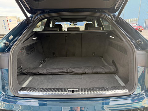 Audi Q8 55 TFSI e quattro Pro Line S-Line interieur l Luchtvering l Trekhaak l