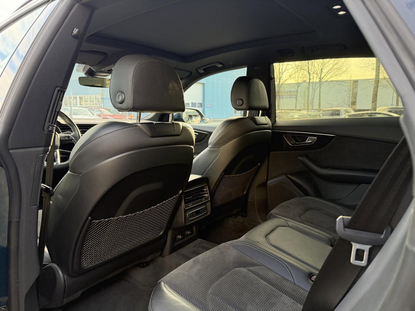 Audi Q8 55 TFSI e quattro Pro Line S-Line interieur l Luchtvering l Trekhaak l