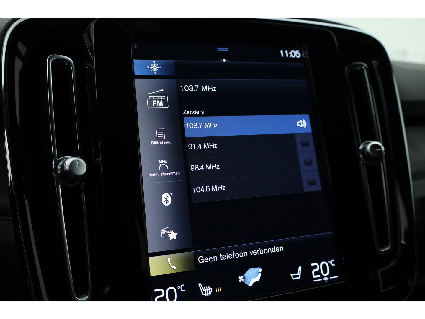 Volvo XC40 1.5 T5 Recharge Inscription | SOH 94.4% | Adapt. Cruise | Apple CarPlay & Android Auto | Camera | Stoelverw.