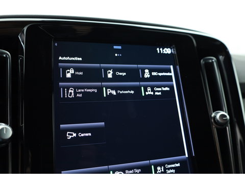 Volvo XC40 1.5 T5 Recharge Inscription | SOH 94.4% | Adapt. Cruise | Apple CarPlay & Android Auto | Camera | Stoelverw.