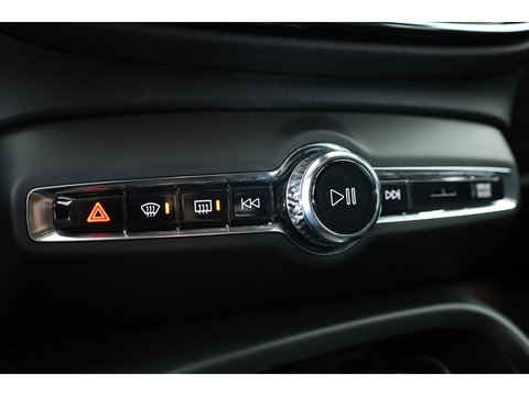 Volvo XC40 1.5 T5 Recharge Inscription | SOH 94.4% | Adapt. Cruise | Apple CarPlay & Android Auto | Camera | Stoelverw.