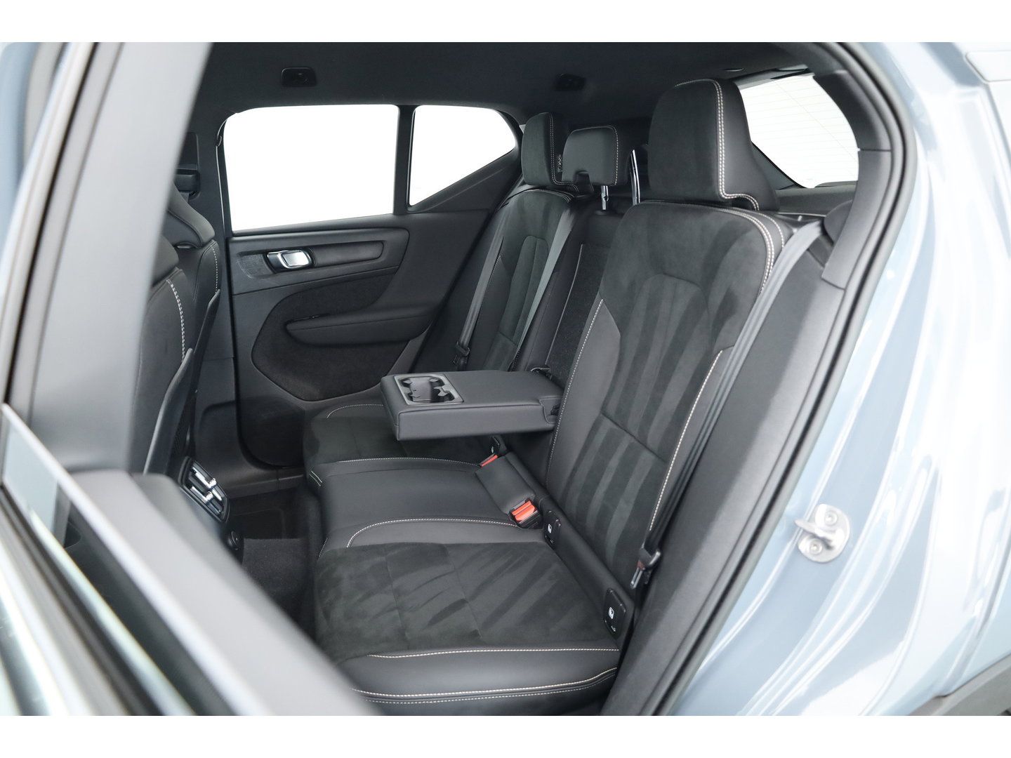 Volvo XC40 1.5 T5 Recharge Inscription | SOH 94.4% | Adapt. Cruise | Apple CarPlay & Android Auto | Camera | Stoelverw.