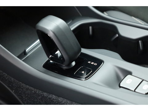 Volvo XC40 1.5 T5 Recharge Inscription | SOH 94.4% | Adapt. Cruise | Apple CarPlay & Android Auto | Camera | Stoelverw.