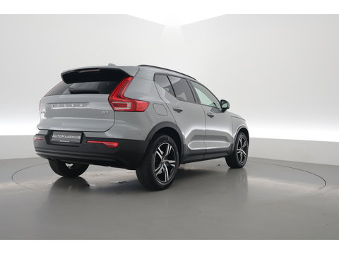 Volvo XC40 2.0 B3 Plus Dark | Pilot Assist | Memory Seat | Camera | Stoel- Stuurverw. | Apple Carplay | Google info.