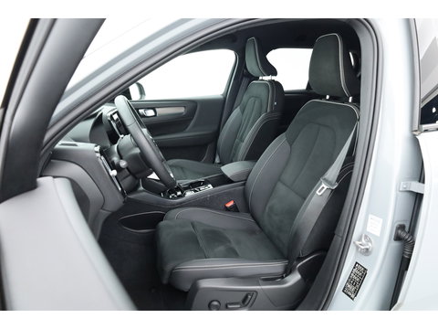 Volvo XC40 2.0 B3 Plus Dark | Pilot Assist | Memory Seat | Camera | Stoel- Stuurverw. | Apple Carplay | Google info.
