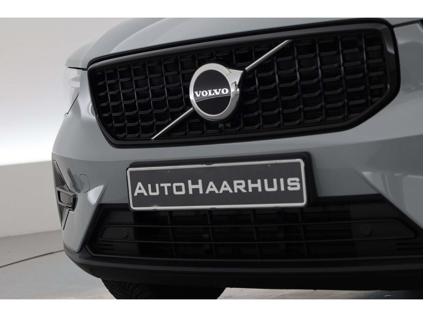 Volvo XC40 2.0 B3 Plus Dark | Pilot Assist | Memory Seat | Camera | Stoel- Stuurverw. | Apple Carplay | Google info.