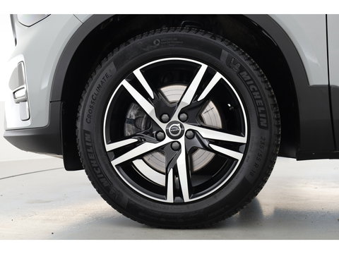 Volvo XC40 2.0 B3 Plus Dark | Pilot Assist | Memory Seat | Camera | Stoel- Stuurverw. | Apple Carplay | Google info.
