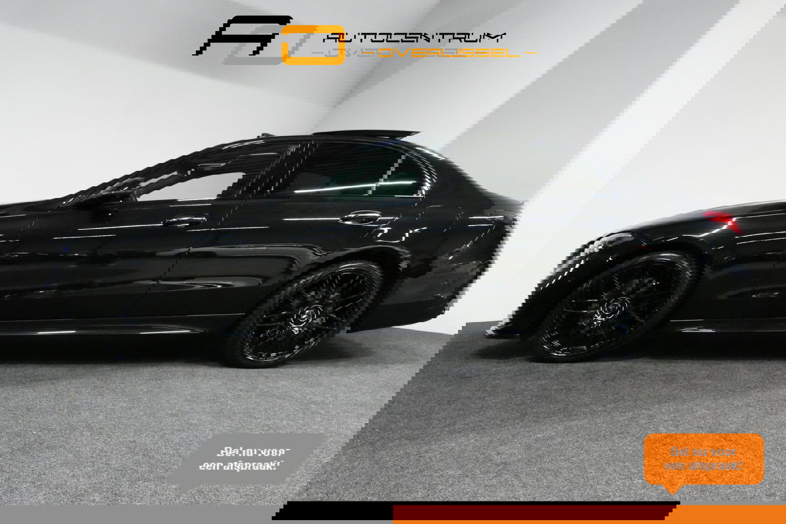 Mercedes-Benz C-Klasse 300 e AMG Line / C63s Look Diffuser / Panamericana Grille / Maxton Design Bodykit V.2 / Panoramadak / Elektr. verstelbare voorstoelen + memory / Stoelkoeling & -verwarming / Digital Light / Ambienteverlichting Plus / HUD / Rondomzichtcamera / 20'' LMV / S