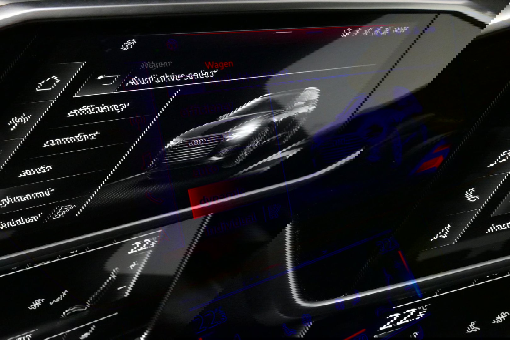 Audi A6 Avant 55 TFSI e quattro S Competition / RS6 Look / S Line / Maxton Design Bodykit V.2 / Panoramadak / Matrix LED / Stoelverwarming voor + achter / Apple Carplay - Android Auto / 21'' Vossen Look / Achteruitrijcamera / Dodehoek detectie / Audi Sound System