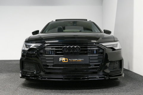 Audi A6 Avant 55 TFSI e quattro S Competition / RS6 Look / S Line / Maxton Design Bodykit V.2 / Panoramadak / Matrix LED / Stoelverwarming voor + achter / Apple Carplay - Android Auto / 21'' Vossen Look / Achteruitrijcamera / Dodehoek detectie / Audi Sound System