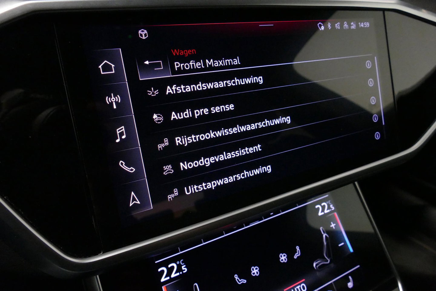 Audi A6 Avant 55 TFSI e quattro S Competition / RS6 Look / S Line / Maxton Design Bodykit V.2 / Panoramadak / Matrix LED / Stoelverwarming voor + achter / Apple Carplay - Android Auto / 21'' Vossen Look / Achteruitrijcamera / Dodehoek detectie / Audi Sound System