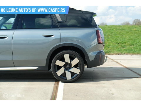 MINI Countryman 1.5 C Favoured S | 1e eigenaar | NL Auto
