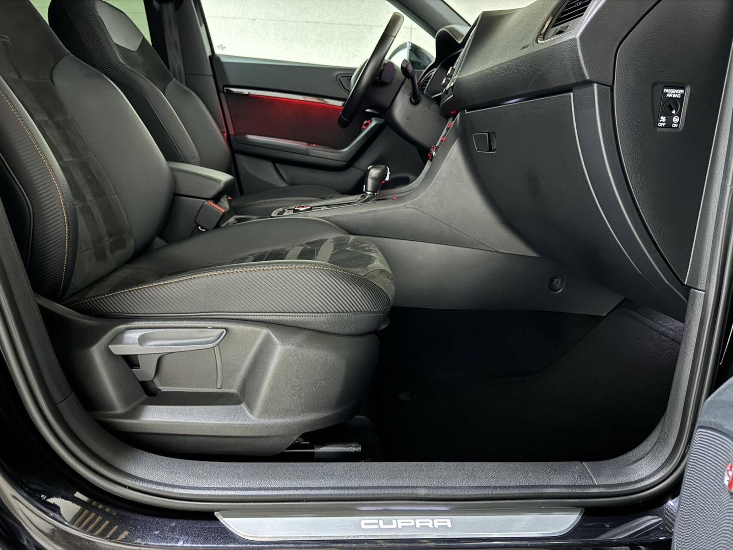 CUPRA Ateca 2.0 TSI 4DRIVE Pano Virtual Brembo Beats 360° Trekh.