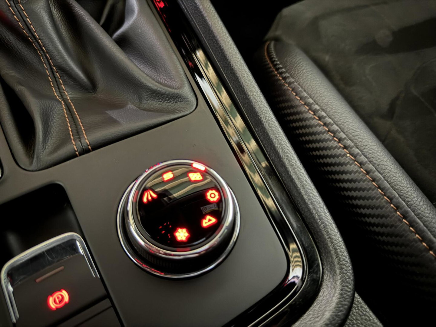 CUPRA Ateca 2.0 TSI 4DRIVE Pano Virtual Brembo Beats 360° Trekh.