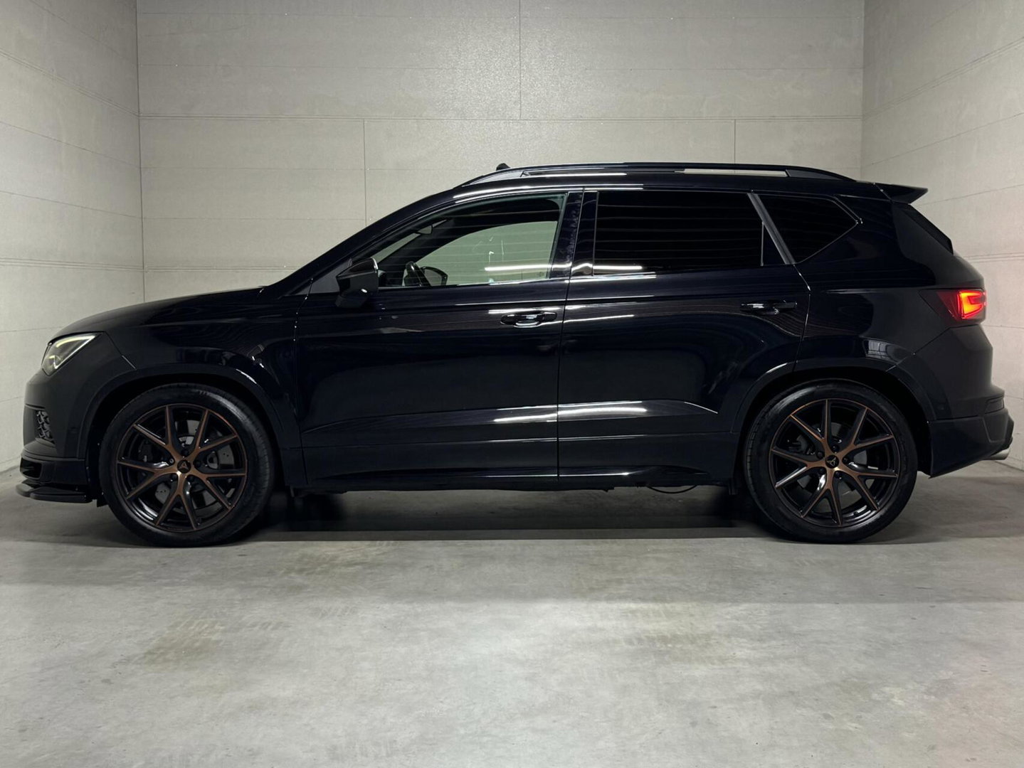 CUPRA Ateca 2.0 TSI 4DRIVE Pano Virtual Brembo Beats 360° Trekh.