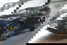 Volkswagen Tiguan - 1.5 eHybrid 3X R-LINE Black Style HUD 20 inch 272 pk !!