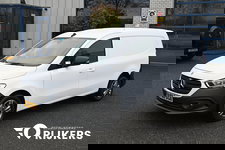 Mercedes-Benz Citan - 110 CDI L2 Pro 3 Zitplaatsen, MBUX met camera