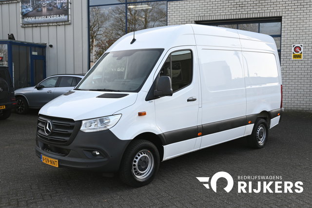 Mercedes-Benz Sprinter - 317 CDI L2H2 360 Graden camera, MBUX met navigatie
