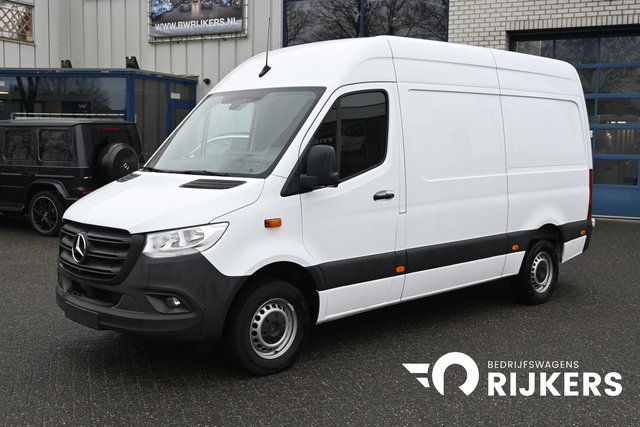 Mercedes-Benz Sprinter - 317 CDI L2H2 360 Graden camera, Navigatie, Apple Carplay/Android Auto