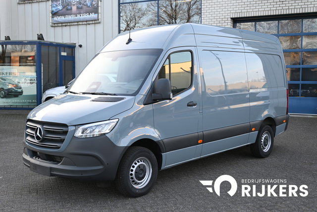 Mercedes-Benz Sprinter - 315 CDI L2H2 Pro HD LED, Geveerde stoel, Navigatie met smartphone integratiepakket, Etc.