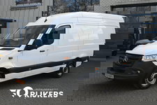 Mercedes-Benz Sprinter - 317 CDI L2H2 Pro MBUX Navigatie, Geveerde stoel, Winterpakket, Etc.