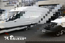 Mercedes-Benz Sprinter - 317 CDI L3H2 Pro MBUX met parkeer pakket, 270 graden deuren, Etc.