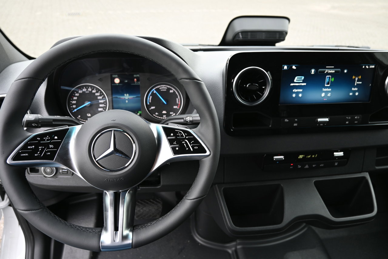 Mercedes-Benz eSprinter
