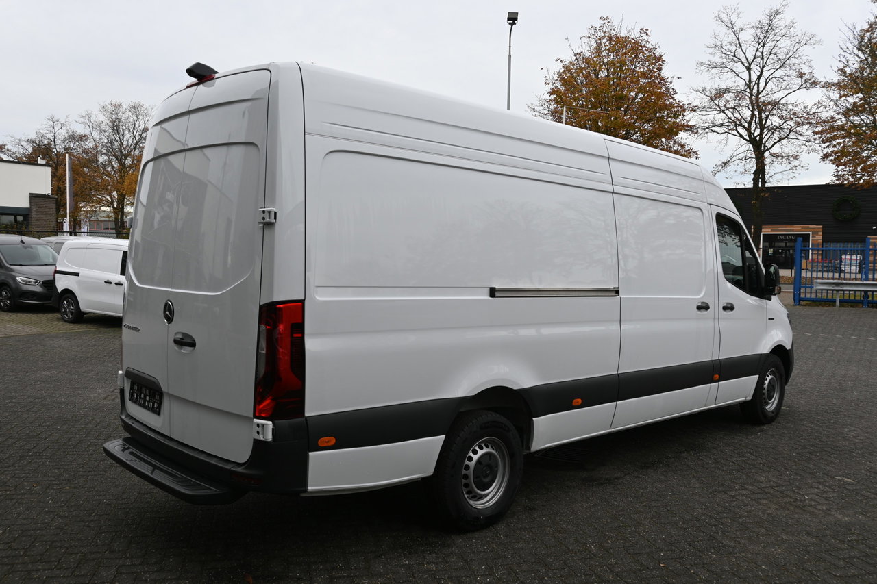 Mercedes-Benz eSprinter