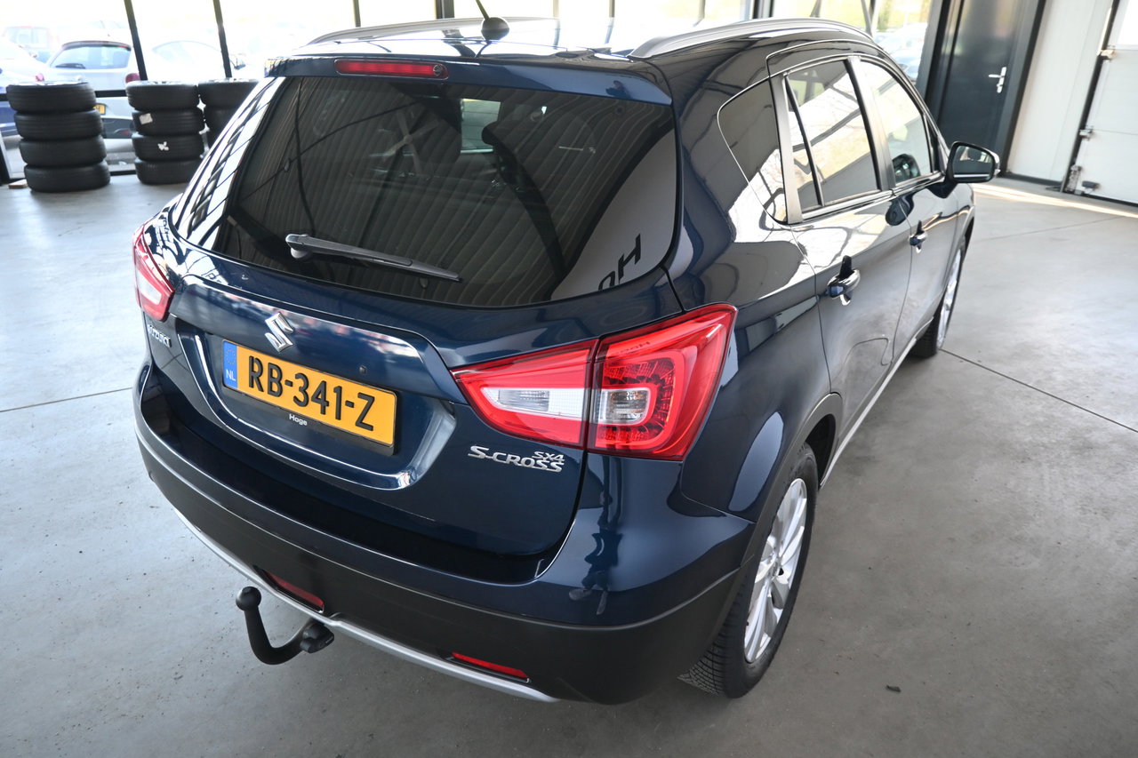 Suzuki S-Cross