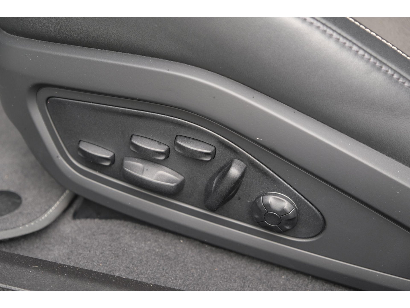 Porsche Taycan Sport Turismo GTS 598pk 93 kWh Panoramadak *SOH 93%* *incl BTW* Bijrijdersdisplay Rear seat entertainment Head-up Bose NLauto 1e Eigenaar