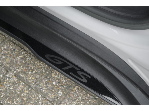 Porsche Taycan Sport Turismo GTS 598pk 93 kWh Panoramadak *SOH 93%* *incl BTW* Bijrijdersdisplay Rear seat entertainment Head-up Bose NLauto 1e Eigenaar