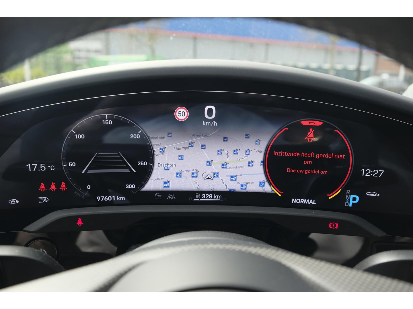 Porsche Taycan Sport Turismo GTS 598pk 93 kWh Panoramadak *SOH 93%* *incl BTW* Bijrijdersdisplay Rear seat entertainment Head-up Bose NLauto 1e Eigenaar