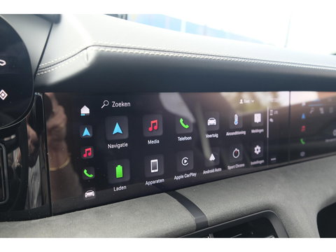 Porsche Taycan Sport Turismo GTS 598pk 93 kWh Panoramadak *SOH 93%* *incl BTW* Bijrijdersdisplay Rear seat entertainment Head-up Bose NLauto 1e Eigenaar